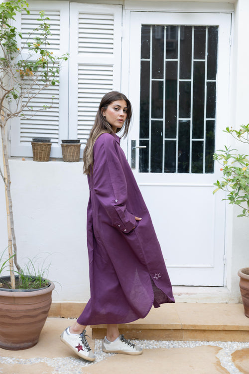 The Signature Shirt Dress in (purple)